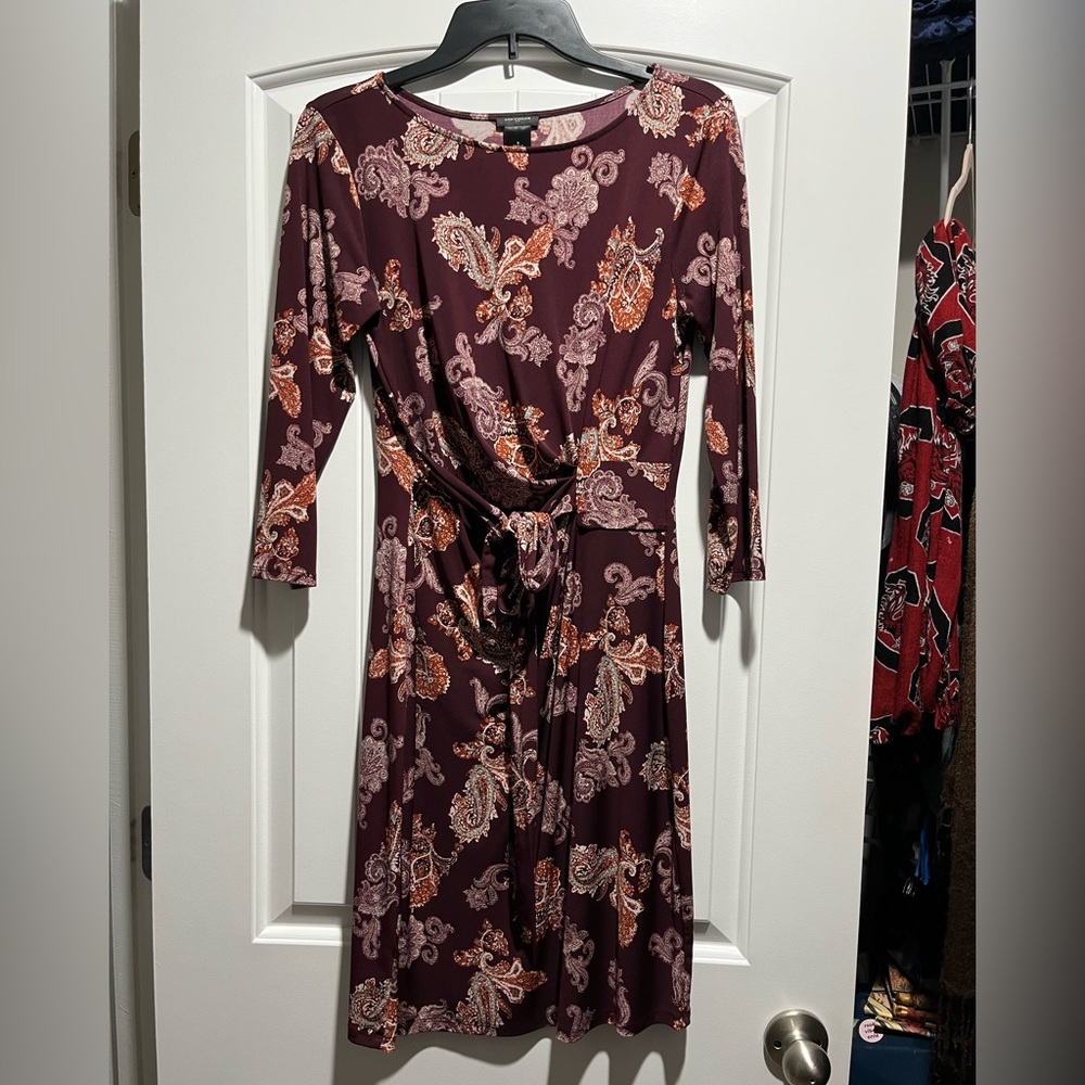 Small Ann Taylor office dress